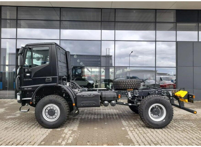 Iveco EuroCargo ML150E28WS - Шаси кабина: снимка 4 Iveco EuroCargo ML150E28WS - Шаси кабина: снимка 4