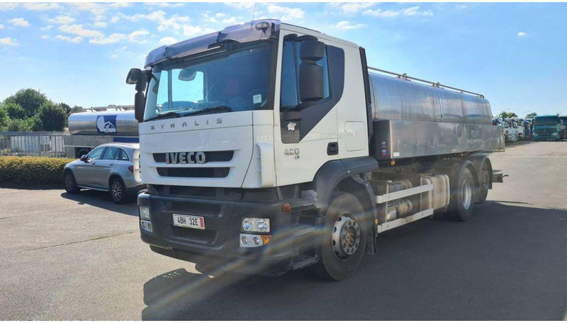 Iveco Stralis 420 6x2 16000 Liter - ohne Saug- und Mes - Камион цистерна: снимка 1 Iveco Stralis 420 6x2 16000 Liter - ohne Saug- und Mes - Камион цистерна: снимка 1
