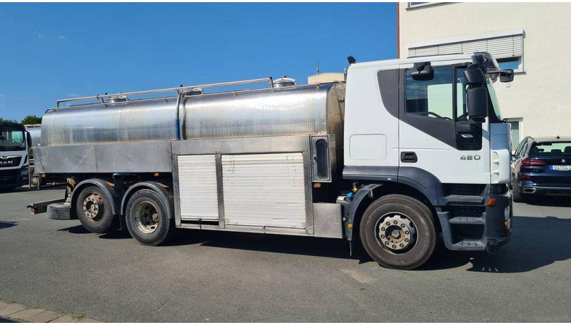 Iveco Stralis 420 6x2 16000 Liter - ohne Saug- und Mes - Камион цистерна: снимка 2 Iveco Stralis 420 6x2 16000 Liter - ohne Saug- und Mes - Камион цистерна: снимка 2