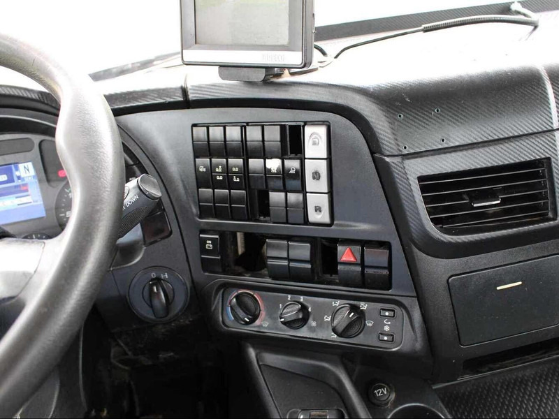 Лизинг на Iveco Stralis 460 - ANG abrollkipper Iveco Stralis 460 - ANG abrollkipper: снимка 8 Лизинг на Iveco Stralis 460 - ANG abrollkipper Iveco Stralis 460 - ANG abrollkipper: снимка 8