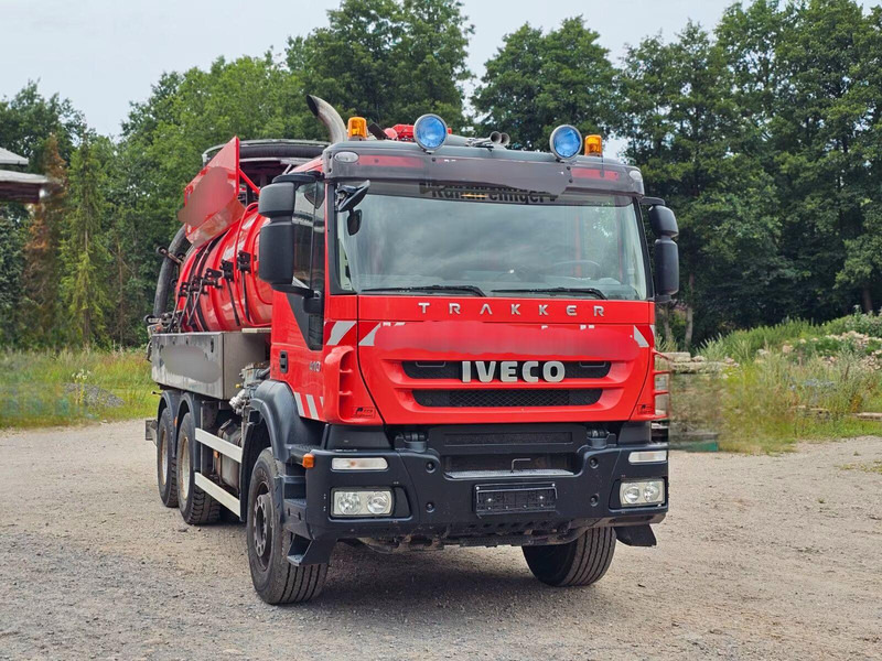 Iveco Trakker AD 260T41 - Vacuum truck - Каналопочистваща машина: снимка 2 Iveco Trakker AD 260T41 - Vacuum truck - Каналопочистваща машина: снимка 2