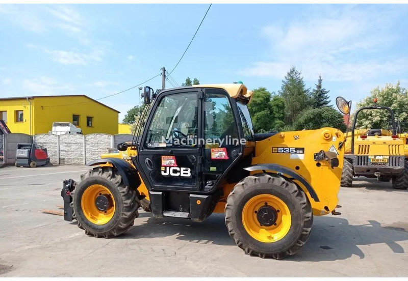 JCB 535-95 Telescopic basket lift - Работна площадка: снимка 5 JCB 535-95 Telescopic basket lift - Работна площадка: снимка 5