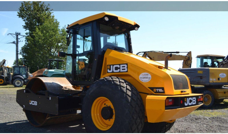 JCB VM116D - Пневматичен валяк: снимка 2 JCB VM116D - Пневматичен валяк: снимка 2