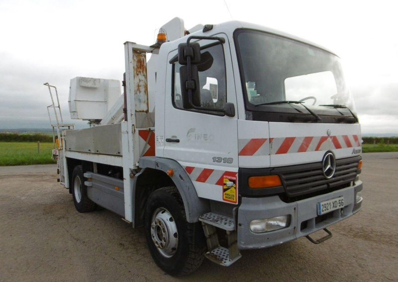 Mercedes-Benz Atego 1318 Nacelle - Lifting basket truck - Камион, Камион с кран: снимка 2 Mercedes-Benz Atego 1318 Nacelle - Lifting basket truck - Камион, Камион с кран: снимка 2