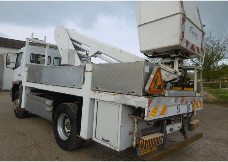 Mercedes-Benz Atego 1318 Nacelle - Lifting basket truck - Камион, Камион с кран: снимка 4 Mercedes-Benz Atego 1318 Nacelle - Lifting basket truck - Камион, Камион с кран: снимка 4