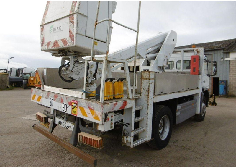 Mercedes-Benz Atego 1318 Nacelle - Lifting basket truck - Камион, Камион с кран: снимка 3 Mercedes-Benz Atego 1318 Nacelle - Lifting basket truck - Камион, Камион с кран: снимка 3