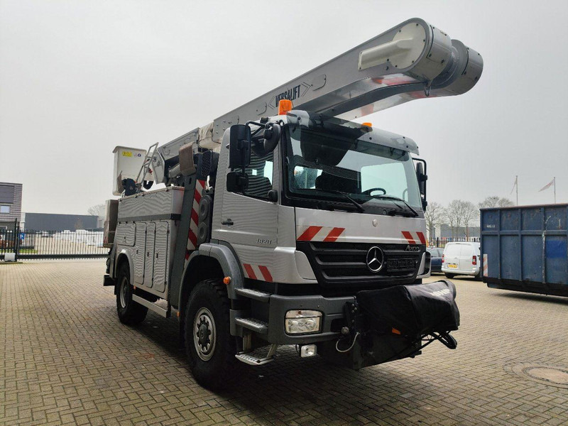 Mercedes-Benz Axor 1824 - Lifting basket - Камион, Камион с кран: снимка 3 Mercedes-Benz Axor 1824 - Lifting basket - Камион, Камион с кран: снимка 3