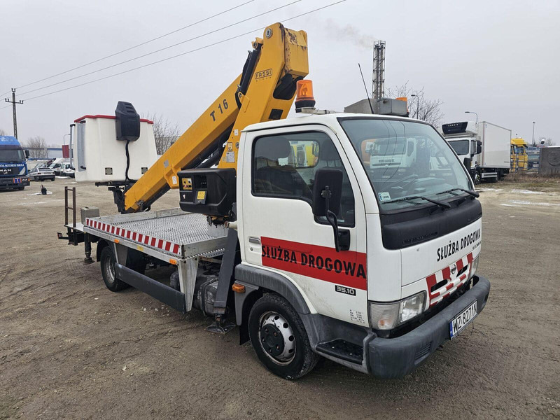 Nissan Cabstar 35.10 - Socage Lifting Basket - 16m - Камион, Камион с кран: снимка 2 Nissan Cabstar 35.10 - Socage Lifting Basket - 16m - Камион, Камион с кран: снимка 2
