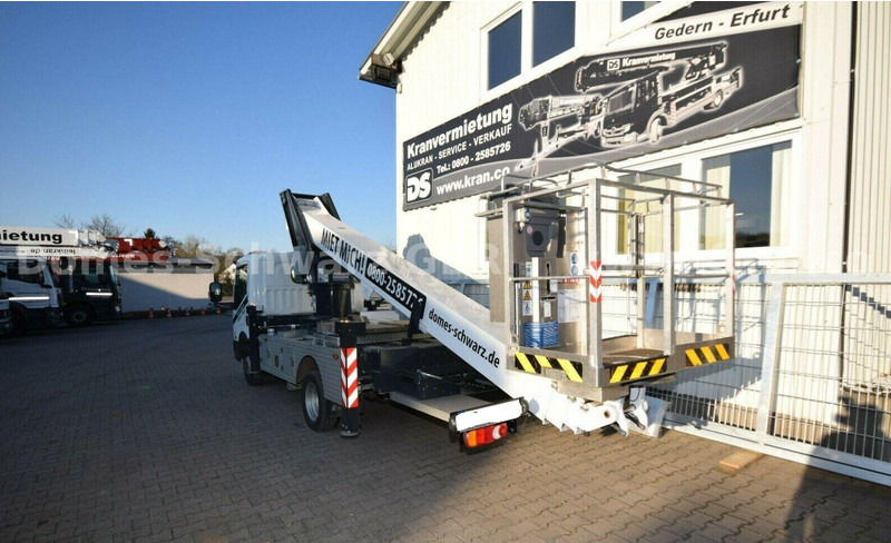 Nissan NT400 Cabstar Klaas Theo Emelőkosaras 25m - Камион, Камион с кран: снимка 4 Nissan NT400 Cabstar Klaas Theo Emelőkosaras 25m - Камион, Камион с кран: снимка 4