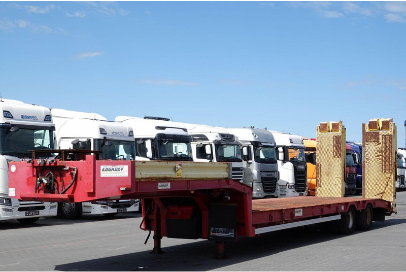 Louault LAWETA NISKOPODWOZIOWA / NAJAZDY HYDRAULICZNE / WCIĄGARKA / 2 OS - Нискорамна площадка полуремарке: снимка 4 Louault LAWETA NISKOPODWOZIOWA / NAJAZDY HYDRAULICZNE / WCIĄGARKA / 2 OS - Нискорамна площадка полуремарке: снимка 4