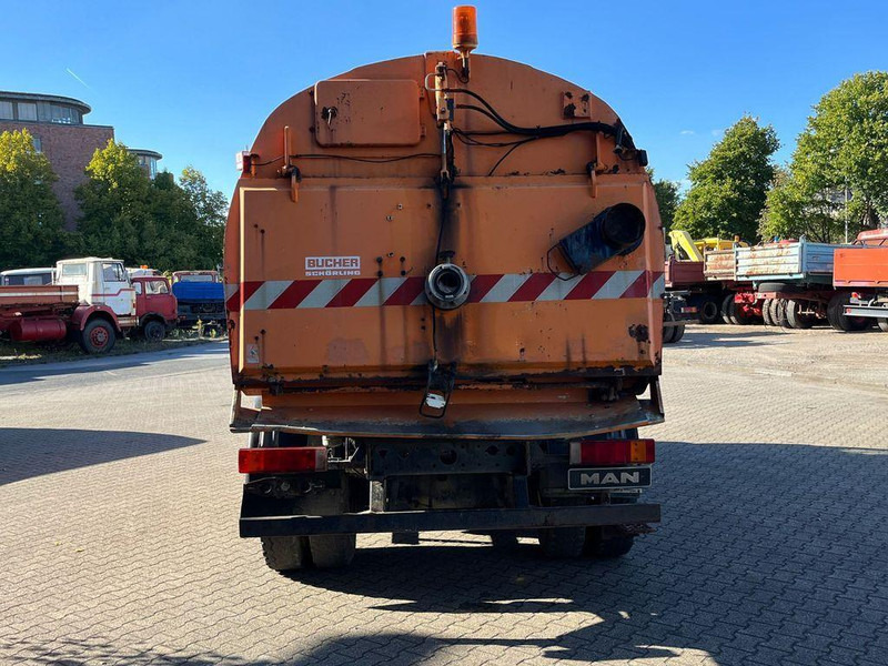 MAN 15.163 Utcaseprő - Мотометачна машина: снимка 4 MAN 15.163 Utcaseprő - Мотометачна машина: снимка 4