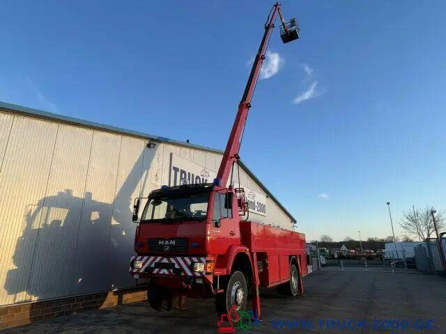 MAN 18.280 4x4 - Fire truck+lifting basket - Пожарна кола: снимка 1 MAN 18.280 4x4 - Fire truck+lifting basket - Пожарна кола: снимка 1