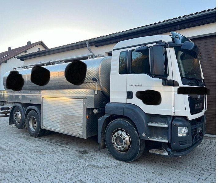 MAN 26.440 Milch - Камион цистерна: снимка 3 MAN 26.440 Milch - Камион цистерна: снимка 3