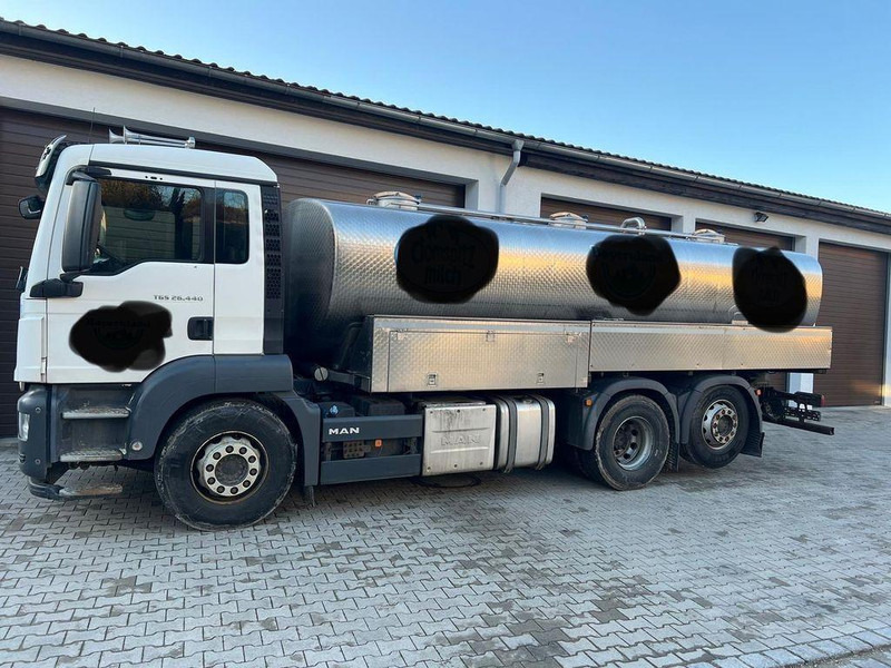 MAN 26.440 Milch - Камион цистерна: снимка 2 MAN 26.440 Milch - Камион цистерна: снимка 2