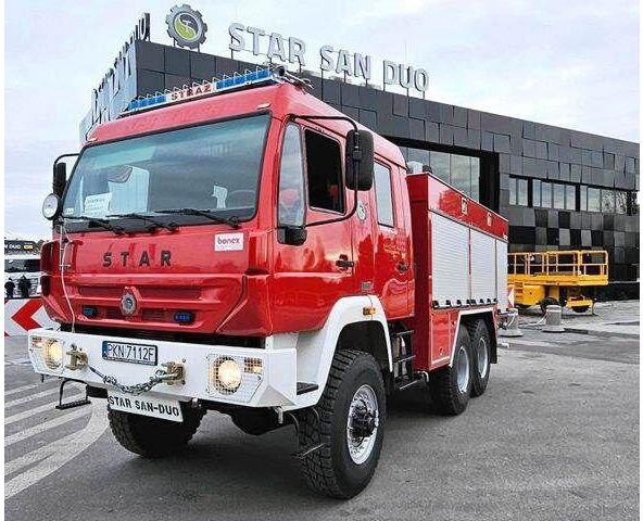 MAN 6x6 STAR Firetruck Feuerwehr - Пожарна кола: снимка 1 MAN 6x6 STAR Firetruck Feuerwehr - Пожарна кола: снимка 1