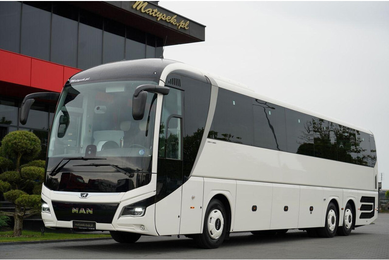 MAN LIONS COACH R08 - Туристически автобус: снимка 2 MAN LIONS COACH R08 - Туристически автобус: снимка 2