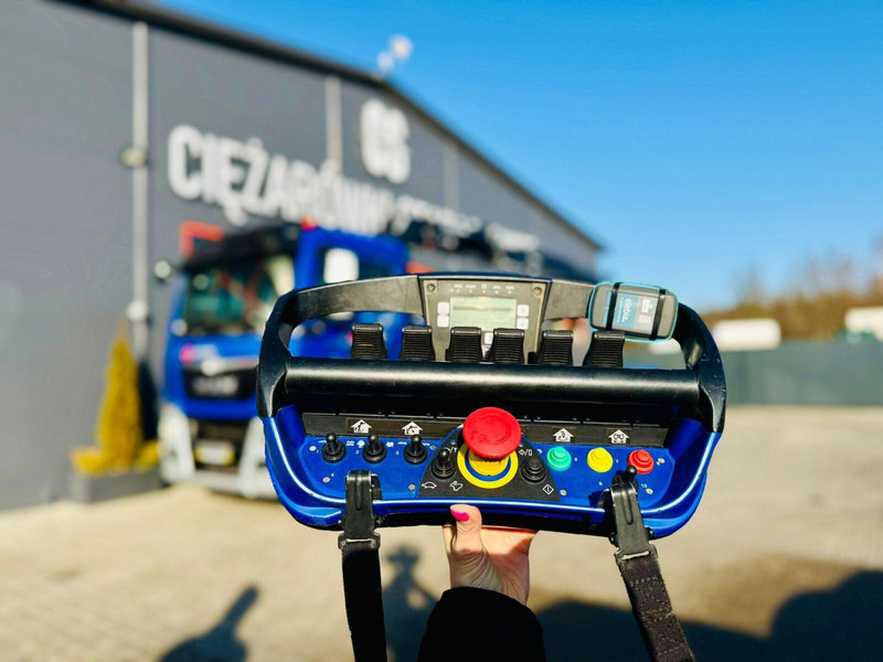 Бордови камион, Камион с кран MAN MAN TGS 26.360 // E6 // 6x2 // platforma laweta 7,2m z HDs HMF 1: снимка 7