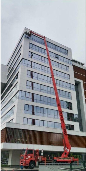 MAN TGA 26.350 6x4 Emelőkosaras 53m - Автовишка: снимка 4 MAN TGA 26.350 6x4 Emelőkosaras 53m - Автовишка: снимка 4