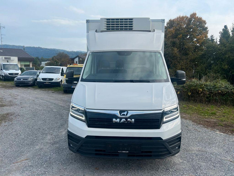 MAN TGE 3.180 4X4 - Хладилен бус: снимка 2 MAN TGE 3.180 4X4 - Хладилен бус: снимка 2