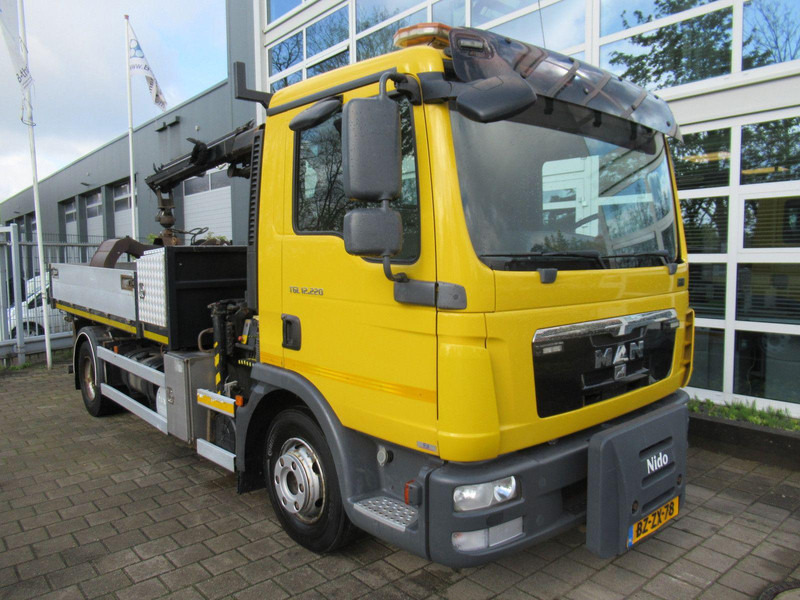 MAN TGL 12.220 4x2 EEV 3-Z. W. Kipper + Palfinger Kr - Бордови камион, Камион с кран: снимка 1 MAN TGL 12.220 4x2 EEV 3-Z. W. Kipper + Palfinger Kr - Бордови камион, Камион с кран: снимка 1