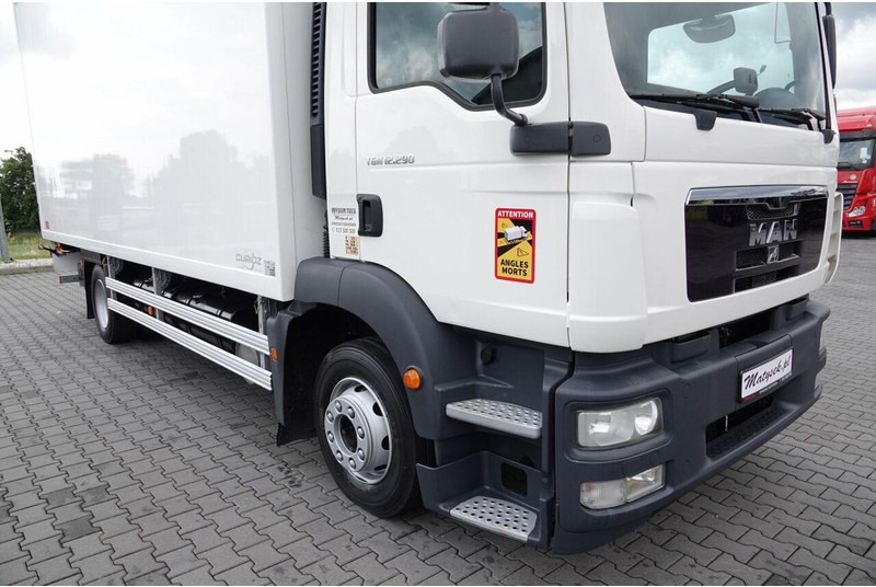 MAN TGM 12.290 / 4x2 / CHŁODNIA 6,5 M / AGREGAT THERMO KING T-600 R - Рефрижератор камион: снимка 5 MAN TGM 12.290 / 4x2 / CHŁODNIA 6,5 M / AGREGAT THERMO KING T-600 R - Рефрижератор камион: снимка 5