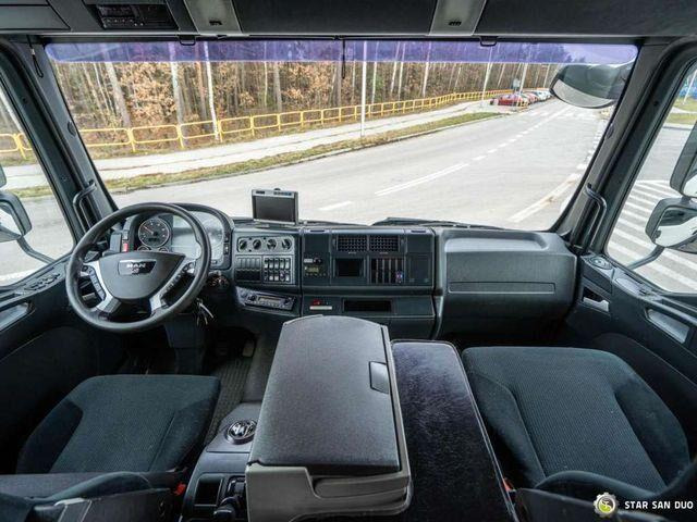 Бордови камион, Камион с кран MAN TGM 13.290 4x4 FASSI F40B22 Crane Camper DOKA: снимка 17