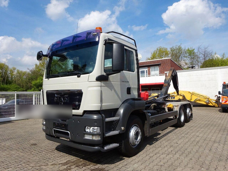 MAN TGS 26.320 - Hook lift truck - Мултилифт с кука камион, Камион с кран: снимка 3 MAN TGS 26.320 - Hook lift truck - Мултилифт с кука камион, Камион с кран: снимка 3