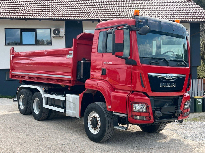 MAN TGS 33.480 6x6 B Tipper - Самосвал камион: снимка 1 MAN TGS 33.480 6x6 B Tipper - Самосвал камион: снимка 1