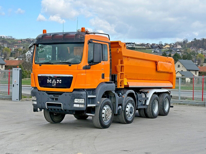 MAN TGS 35.360 KIPPER * 8x6 * TOPZUSTAND - Самосвал камион: снимка 2 MAN TGS 35.360 KIPPER * 8x6 * TOPZUSTAND - Самосвал камион: снимка 2