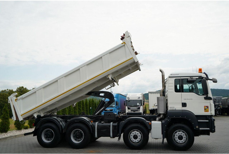 MAN TGS 35.440 / 8X4 / WYWROTKA 2 STR. / HYDROBURTA / BORDMATIC / ZA - Самосвал камион: снимка 5 MAN TGS 35.440 / 8X4 / WYWROTKA 2 STR. / HYDROBURTA / BORDMATIC / ZA - Самосвал камион: снимка 5