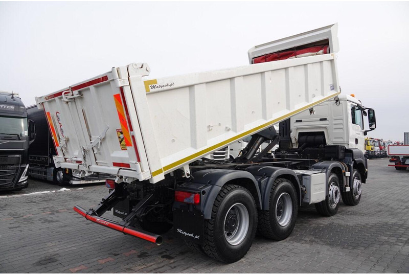 MAN TGS 35.480 / 8x4 / WYWROTKA / BORDMATIC / HYDROBURTA / OPONY 100 - Самосвал камион: снимка 4 MAN TGS 35.480 / 8x4 / WYWROTKA / BORDMATIC / HYDROBURTA / OPONY 100 - Самосвал камион: снимка 4