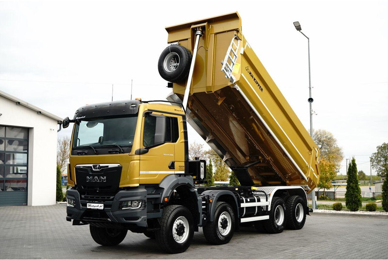 MAN TGS 41.480 / 8X6 / WYWROTKA / S1 - TYLNOZSYP / AUTOMAT / FABRYCZ - Самосвал камион: снимка 2 MAN TGS 41.480 / 8X6 / WYWROTKA / S1 - TYLNOZSYP / AUTOMAT / FABRYCZ - Самосвал камион: снимка 2