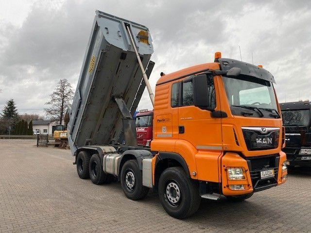 MAN TGS 41.500 8X4 EURO 6 Kipper Meiller MULDA - Самосвал камион: снимка 2 MAN TGS 41.500 8X4 EURO 6 Kipper Meiller MULDA - Самосвал камион: снимка 2