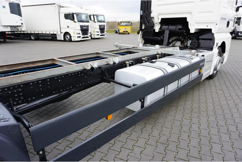 Шаси кабина MAN TGX / 18.460 / ACC / E 6 / XLX / BDF / 7,15 M , 7,45 M: снимка 14