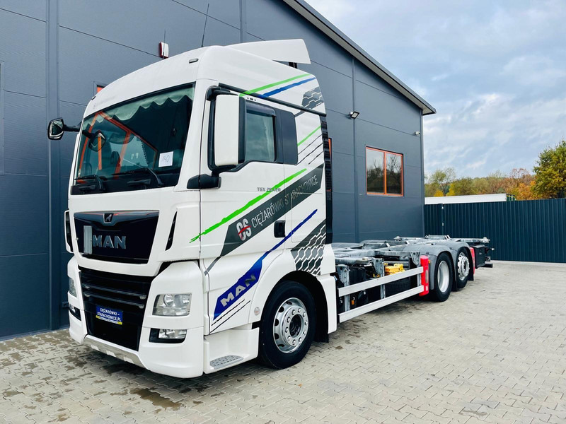 MAN TGX 26.420 - Шаси кабина: снимка 1 MAN TGX 26.420 - Шаси кабина: снимка 1