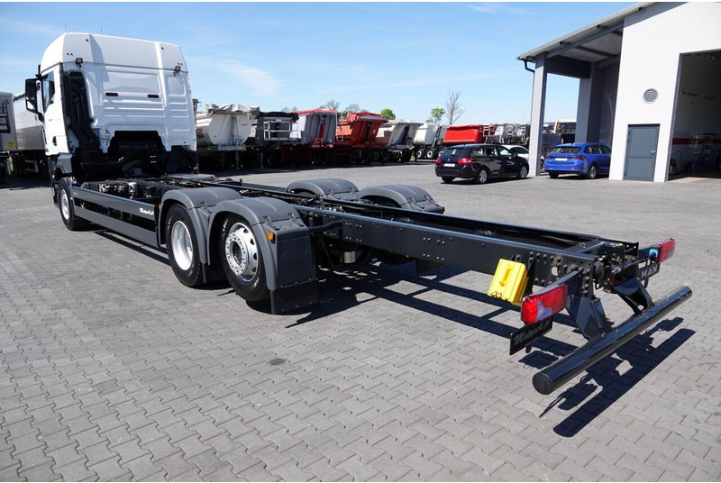 MAN TGX 26.520 / 6x2 / RAMA DŁ. 9,1M / OŚ PODNOSZONA / SKRĘTNA  / DO - Шаси кабина: снимка 3 MAN TGX 26.520 / 6x2 / RAMA DŁ. 9,1M / OŚ PODNOSZONA / SKRĘTNA  / DO - Шаси кабина: снимка 3