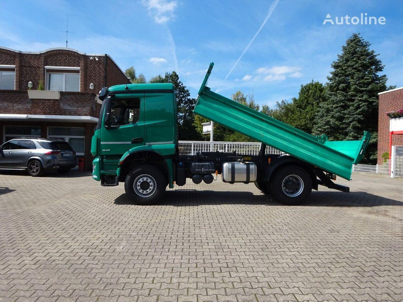 Mercedes-Benz 1843 Arocs 3 way Meiller tipper - Самосвал камион: снимка 5 Mercedes-Benz 1843 Arocs 3 way Meiller tipper - Самосвал камион: снимка 5