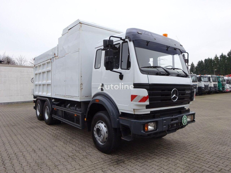 Mercedes-Benz 2527 - Vacuum truck 6x4 - Каналопочистваща машина: снимка 2 Mercedes-Benz 2527 - Vacuum truck 6x4 - Каналопочистваща машина: снимка 2