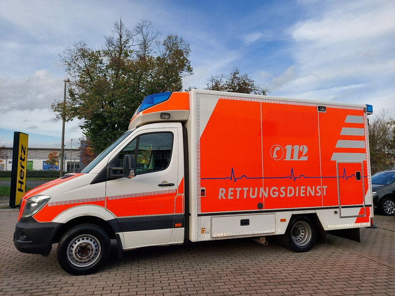 Mercedes-Benz 519 CDI Ambulance - Линейка: снимка 4 Mercedes-Benz 519 CDI Ambulance - Линейка: снимка 4