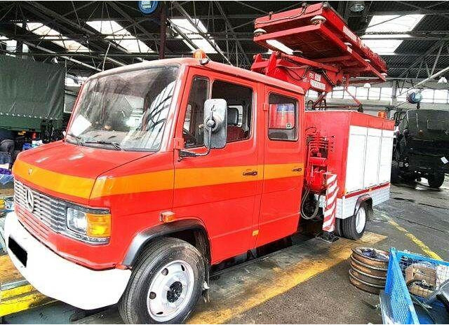 Mercedes-Benz 814 DHL ATLAS RAIL ROAD RAILWAY ZWEIWEG - Пожарна кола: снимка 2 Mercedes-Benz 814 DHL ATLAS RAIL ROAD RAILWAY ZWEIWEG - Пожарна кола: снимка 2