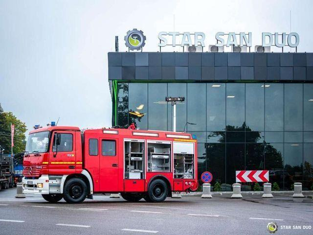 Mercedes-Benz ACTROS 1835 4x2 ZIEGLER FIRE BRIGADE - Пожарна кола: снимка 4 Mercedes-Benz ACTROS 1835 4x2 ZIEGLER FIRE BRIGADE - Пожарна кола: снимка 4
