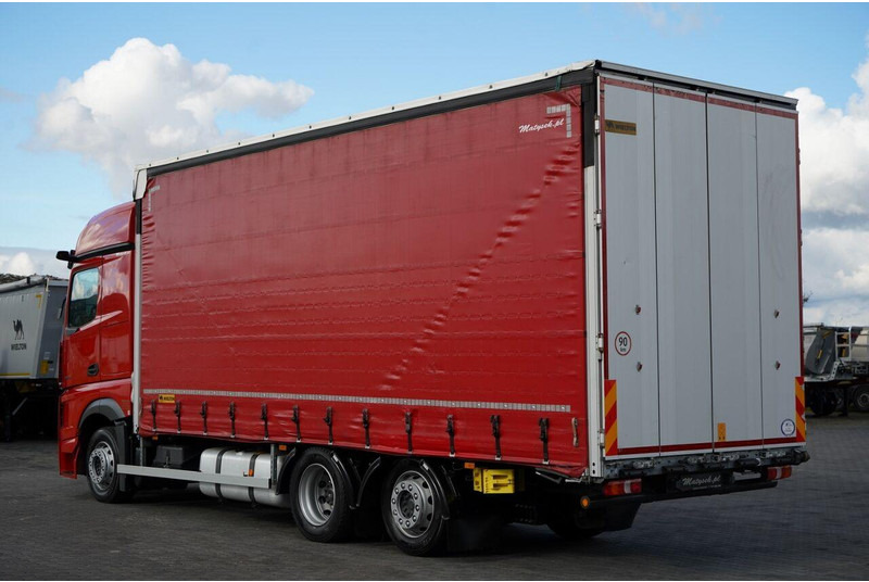 Mercedes-Benz ACTROS 2545 / SOLÓWKA / 6x2 / OŚ PODNOSZONA / BIG SPACE / WIELT - Камион с брезент: снимка 3 Mercedes-Benz ACTROS 2545 / SOLÓWKA / 6x2 / OŚ PODNOSZONA / BIG SPACE / WIELT - Камион с брезент: снимка 3