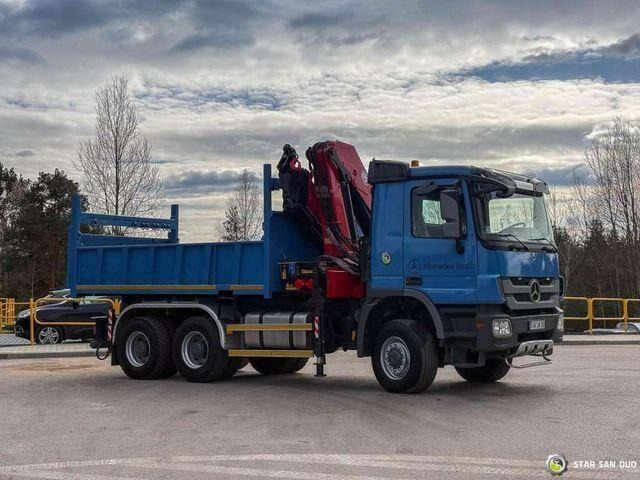 Mercedes-Benz ACTROS 3341 6x6 HMF 4220 K4 CRANE KIPPER - Самосвал камион, Камион с кран: снимка 4 Mercedes-Benz ACTROS 3341 6x6 HMF 4220 K4 CRANE KIPPER - Самосвал камион, Камион с кран: снимка 4