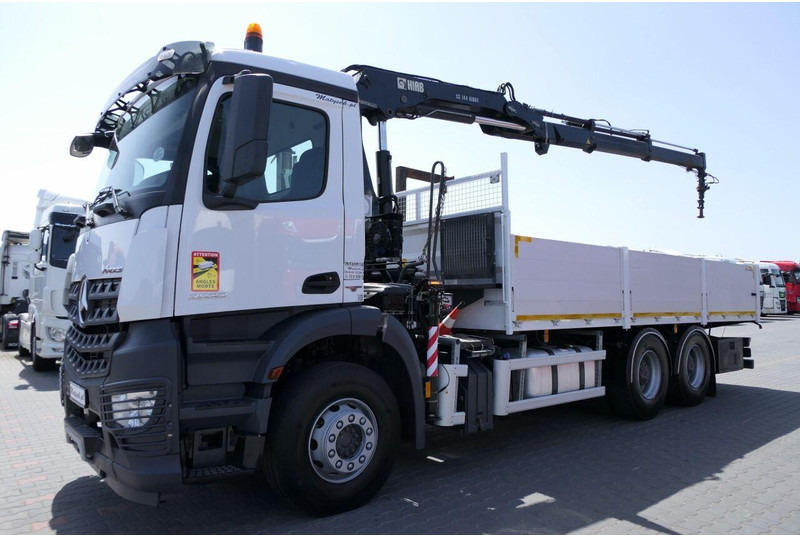 Mercedes-Benz AROCS 2633 - Бордови камион, Камион с кран: снимка 2 Mercedes-Benz AROCS 2633 - Бордови камион, Камион с кран: снимка 2