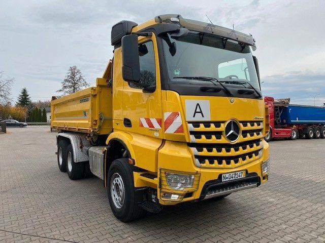 Mercedes-Benz AROCS 2648 - Самосвал камион: снимка 3 Mercedes-Benz AROCS 2648 - Самосвал камион: снимка 3