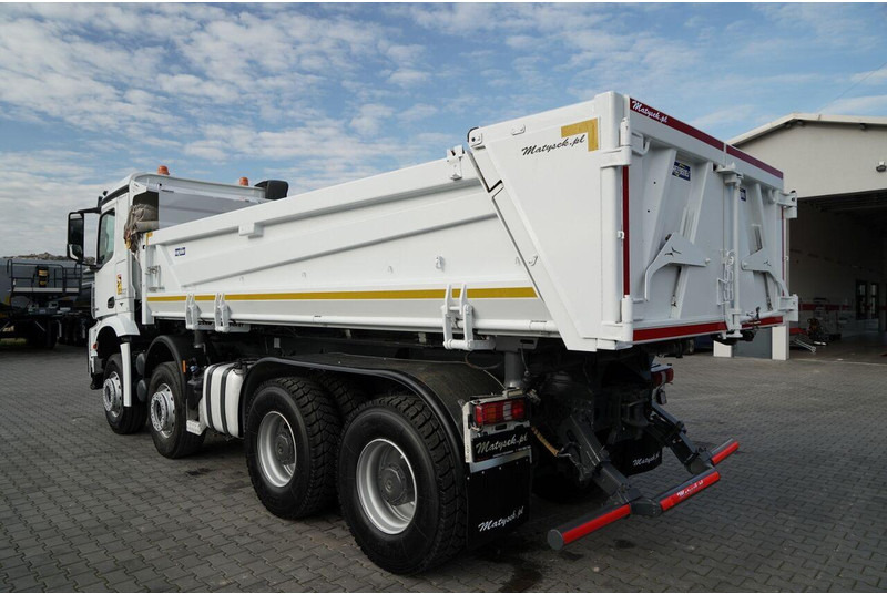 Лизинг на Mercedes-Benz AROCS 3243 / 8x4 / WYWROTKA DWUSTRONNA / HYDROBURTA / BORDMATIC Mercedes-Benz AROCS 3243 / 8x4 / WYWROTKA DWUSTRONNA / HYDROBURTA / BORDMATIC: снимка 13 Лизинг на Mercedes-Benz AROCS 3243 / 8x4 / WYWROTKA DWUSTRONNA / HYDROBURTA / BORDMATIC Mercedes-Benz AROCS 3243 / 8x4 / WYWROTKA DWUSTRONNA / HYDROBURTA / BORDMATIC: снимка 13