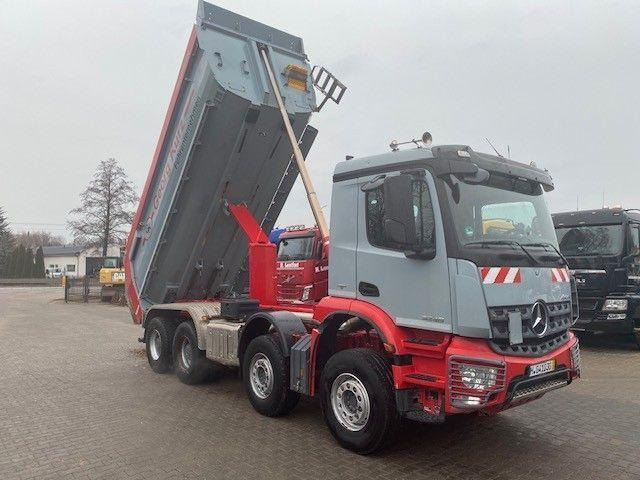 Mercedes-Benz AROCS 3246 8X4 Eur 6 , KIPPER MEILLER MULDA - Самосвал камион: снимка 2 Mercedes-Benz AROCS 3246 8X4 Eur 6 , KIPPER MEILLER MULDA - Самосвал камион: снимка 2