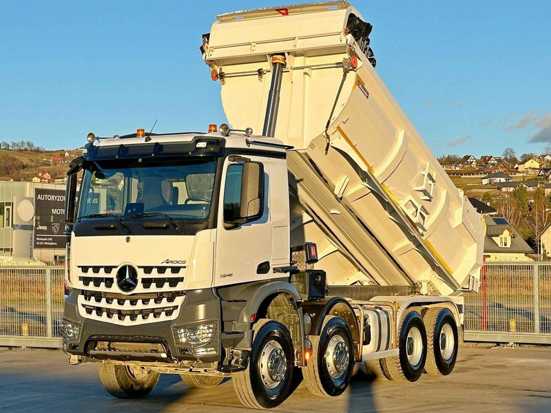 Mercedes-Benz AROCS 3248 * KIPPER * 8x4 * TOPZUSTAND - Самосвал камион: снимка 4 Mercedes-Benz AROCS 3248 * KIPPER * 8x4 * TOPZUSTAND - Самосвал камион: снимка 4