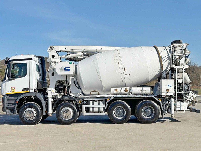 Mercedes-Benz AROCS 3743 * Betonpumpe + FUNK * 8x4 * TOP - Бетоновоз: снимка 4 Mercedes-Benz AROCS 3743 * Betonpumpe + FUNK * 8x4 * TOP - Бетоновоз: снимка 4