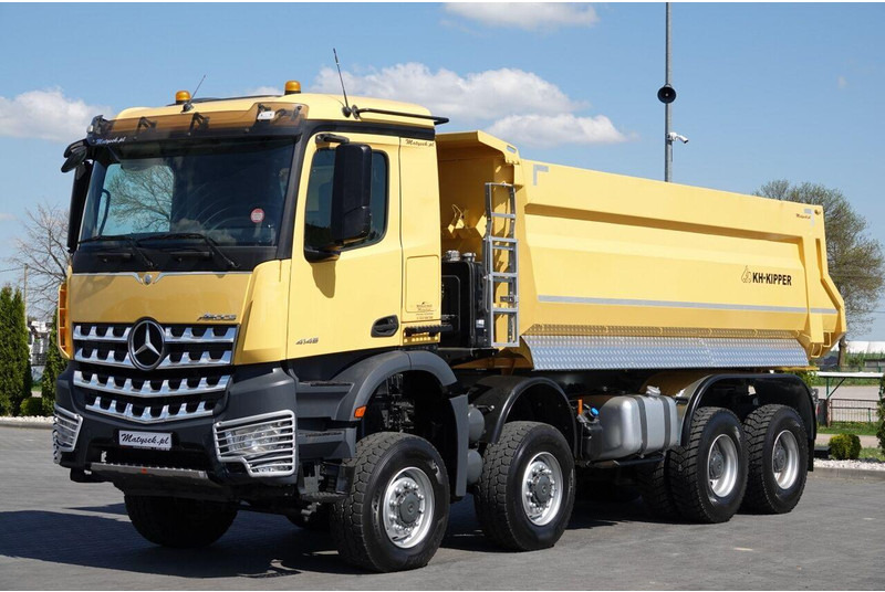 Лизинг на Mercedes-Benz AROCS 4145 / 8x8 / WYWROTKA TYLNOZSYPOWA / KH KIPPER  / EURO 6 Mercedes-Benz AROCS 4145 / 8x8 / WYWROTKA TYLNOZSYPOWA / KH KIPPER  / EURO 6: снимка 12